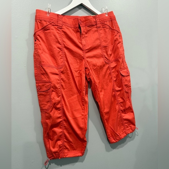 Style & Co. Cargo Capri Pants Women's Size 14P - Picture 4 of 11